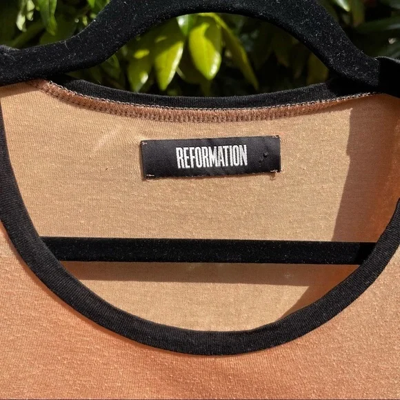 Reformation peach orange tan ringer short sleeve T-shirt - Picture 2 of 2